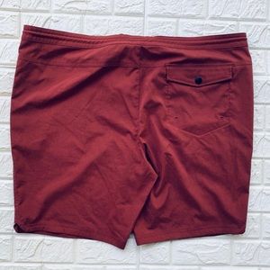 Even Tide Kai Hybrid Shorts Size 46 waist